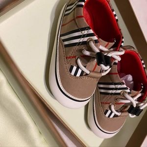 Burberry Baby Shoes (Prewalkers)